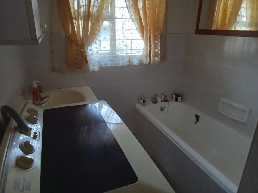2 Bedroom Property for Sale in College Hill Eastern Cape